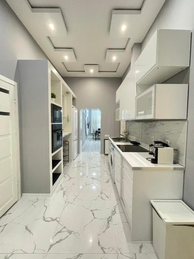 Deluxe Sapphire Residency - 4 Bedrooms Budapest Luaran gambar