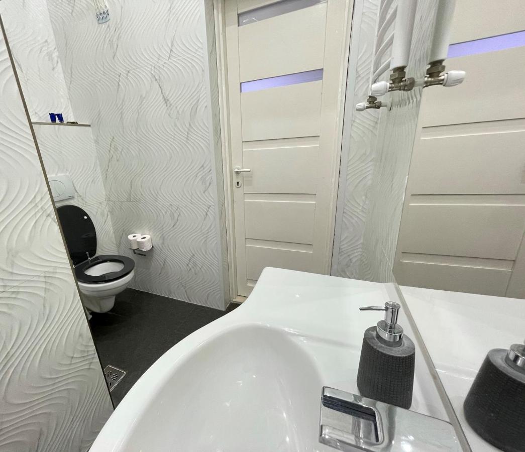 Deluxe Sapphire Residency - 4 Bedrooms Budapest Luaran gambar
