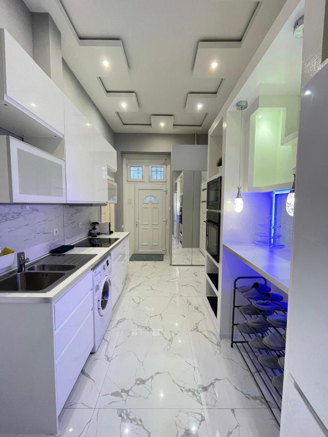 Deluxe Sapphire Residency - 4 Bedrooms Budapest Luaran gambar